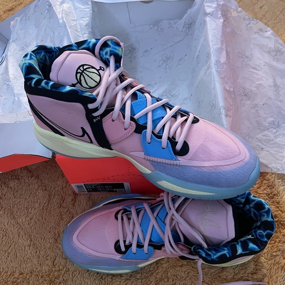 Kyrie Infinity Basketball Shoe brand new size 10.5 men’s great shoe - Picture 3 of 11